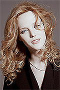 model Cherkasova Aleksandra   
Year of birth 1989   
Height: 170   
Eyes color: green-blue   
Hair color: red