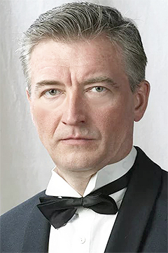 Sergey Tezov