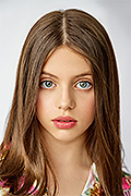 model Bozhyeva Aleksandra   
Year of birth 2012   
Eyes color: grey-blue   
Hair color: dark brown