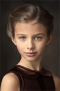 model Soboleva Kristina   
Year of birth 2008   
Eyes color: grey-green   
Hair color: light brown