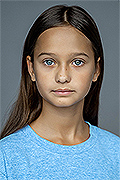 model Gruzenko Sofiya   
Year of birth 2009   
Eyes color: blue   
Hair color: light brown