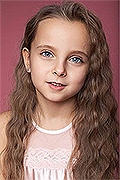 model Fursenko Adelina   
Year of birth 2013   
Eyes color: blue   
Hair color: light brown