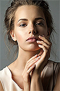model Mironenko Svetlana   
Year of birth 1994   
Height: 177   
Eyes color: green   
Hair color: light brown