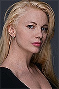 model Ayzentir Viktoriya   
Year of birth 1977   
Height: 165   
Eyes color: green   
Hair color: blond